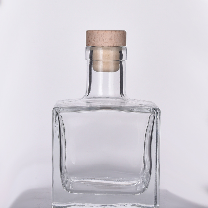 hot sales square glass diffuser bottle 
