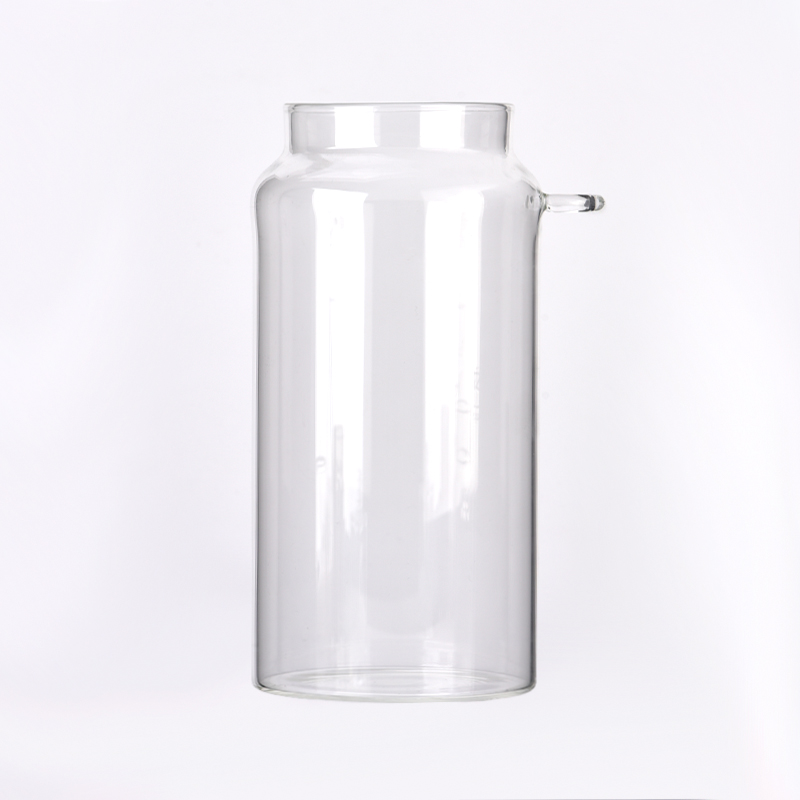 mantar kapaklı ve kaşık saplı büyük borosilikat cam şişe