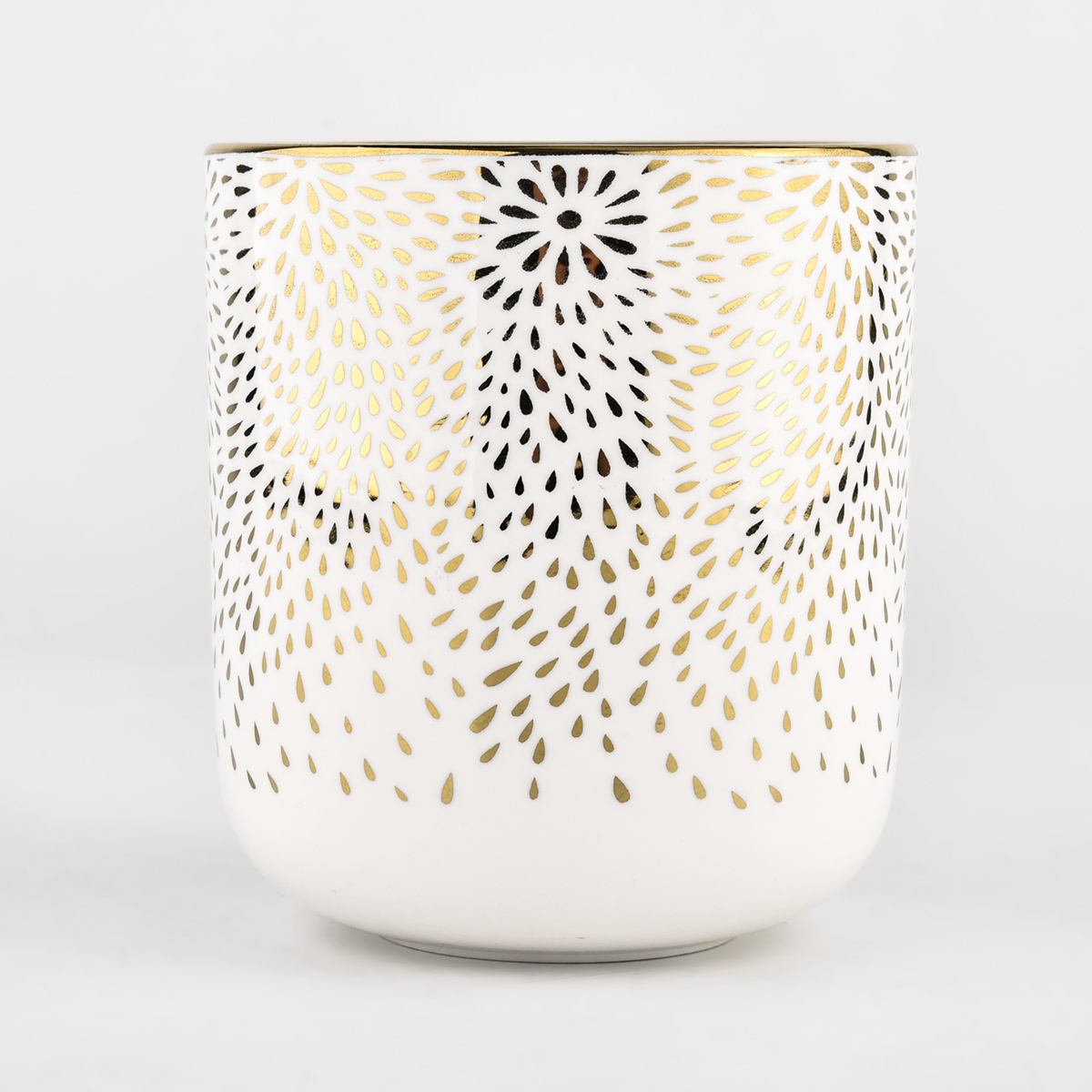 luksusowy ceramiczny świecznik ze złotą powłoką