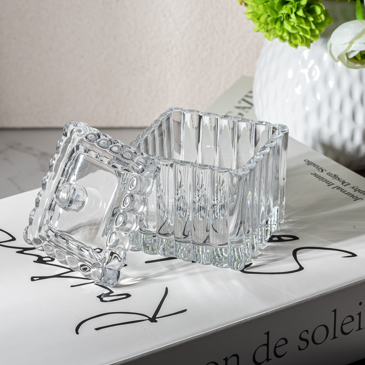 Supplier 110ml square ribbed glass candle jar with glass lid & glass handle