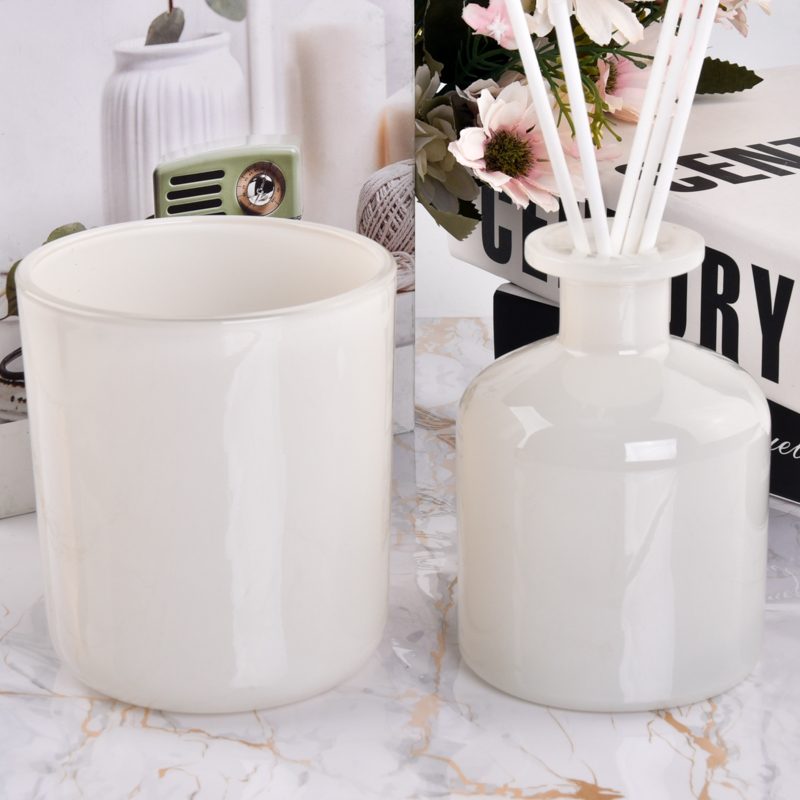 Wholesale 250ml Luxury white Glass Diffuser Bottles