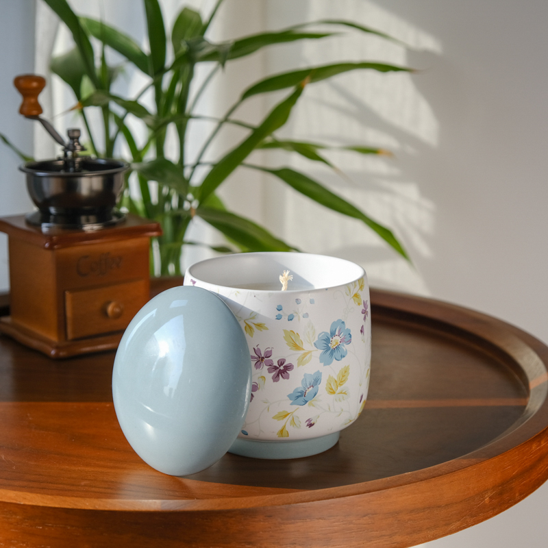 Wholesale 5oz 6oz 8oz 10oz 12oz Beautiful Printing Ceramic Candle Vessel With Lids