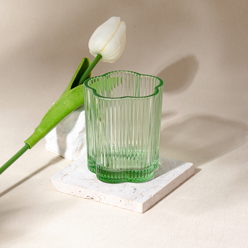 Supplier Empty Flower Shaped Glass for Candle Making with Valentine's Gift
