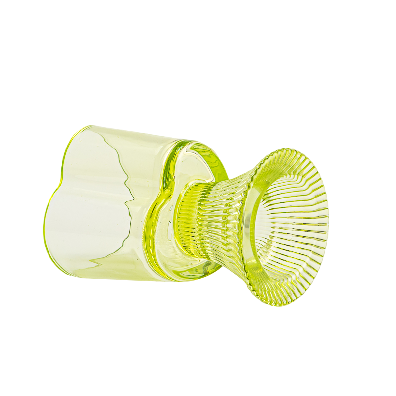 Wholesale 170ml home decor sage heart shape glass candle holder Wholesale 170ml home decor sage heart shape glass candle holder