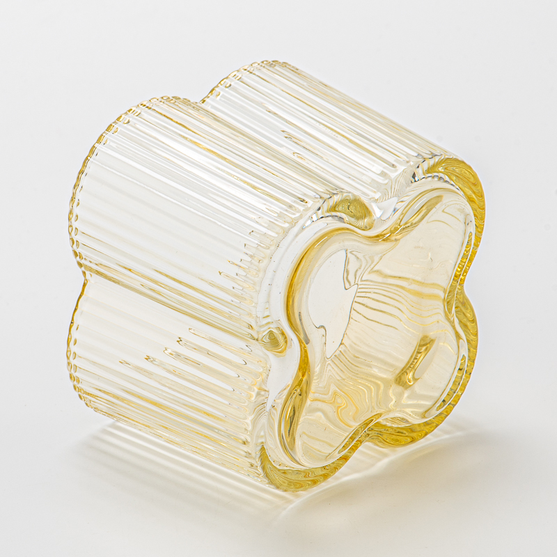  Wholesale transparent yellow glass candle vessel