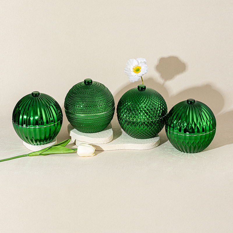 Luxury Green Embossed Ball Shape Glass Candle Jar with Lid Decorative Candle Holder