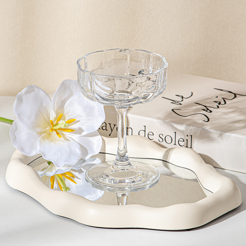 Wholesale 200ml  Glasses Wine Glass Cup for Red Wine glass with home decor