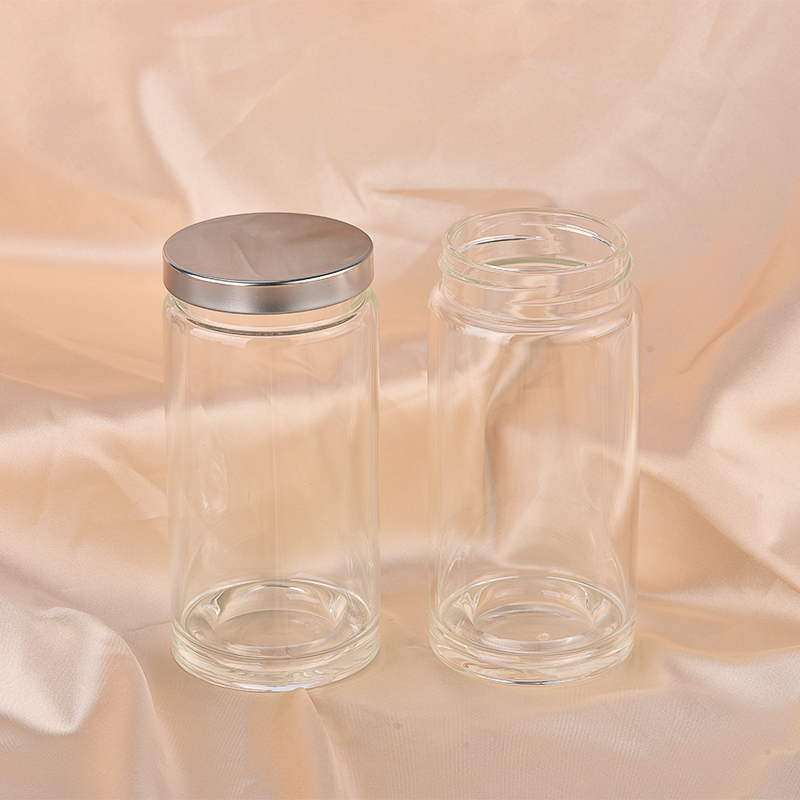 Großhandelspezifische einfache transparente Glaskerzengläser mit Deckel erhältlich