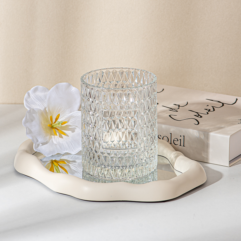 Popular Embossed Patterns Glass Wax Candle Jar Candle Holder Manufacturer