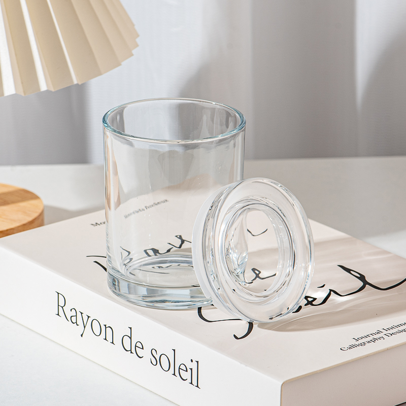Popular Classic Glass Candle Jar with Lids Custom Color Glass Candle Holders