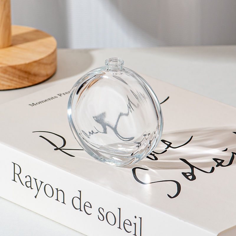 Mukautettu tyhjä kirkas lasi hajustepullo tukkumyynti