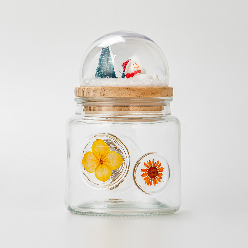 家居装饰带圆顶盖的玻璃蜡烛容器