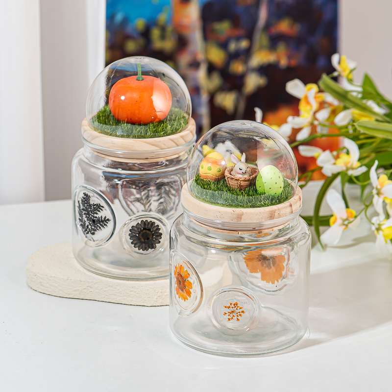 Tedarikçi 500 ml'lik meyve ve çiçek dekorlu cam kavanoz ve kalp şeklinde eşleşen cam kapaklar