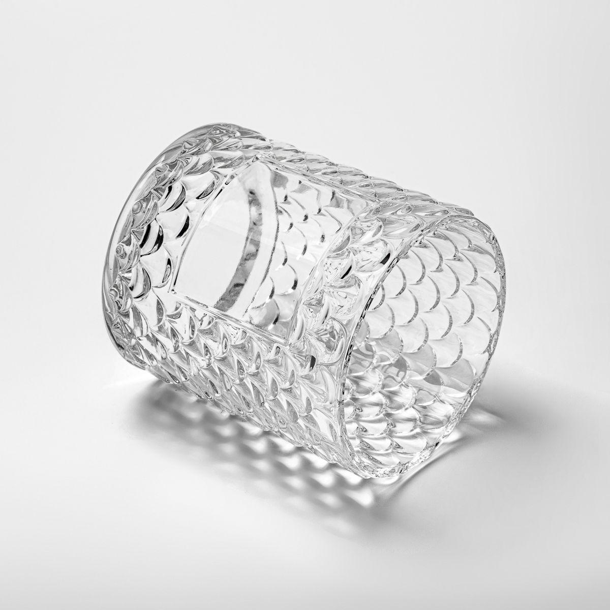 Unique Squama Surface Glass Jar Scented Candle Holder Supplier Unique Squama Surface Glass Jar Scented Candle Holder Supplier