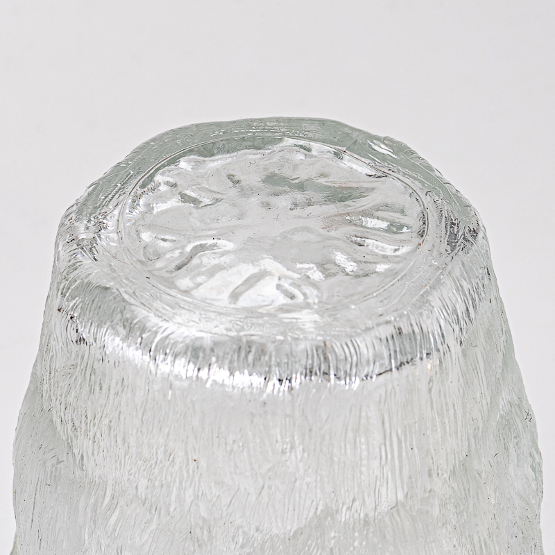 Luxury Embossed Finish Glass Cup Empty Candle Jar for Home Use