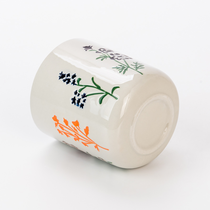 Wholesale 177ml Glossy White Embossed Design with Ceramic Candle Vessels