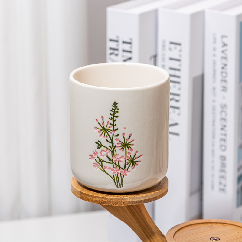 Frasco cerâmico branco feito sob encomenda da vela do fornecedor 469ml com arte finala da flor