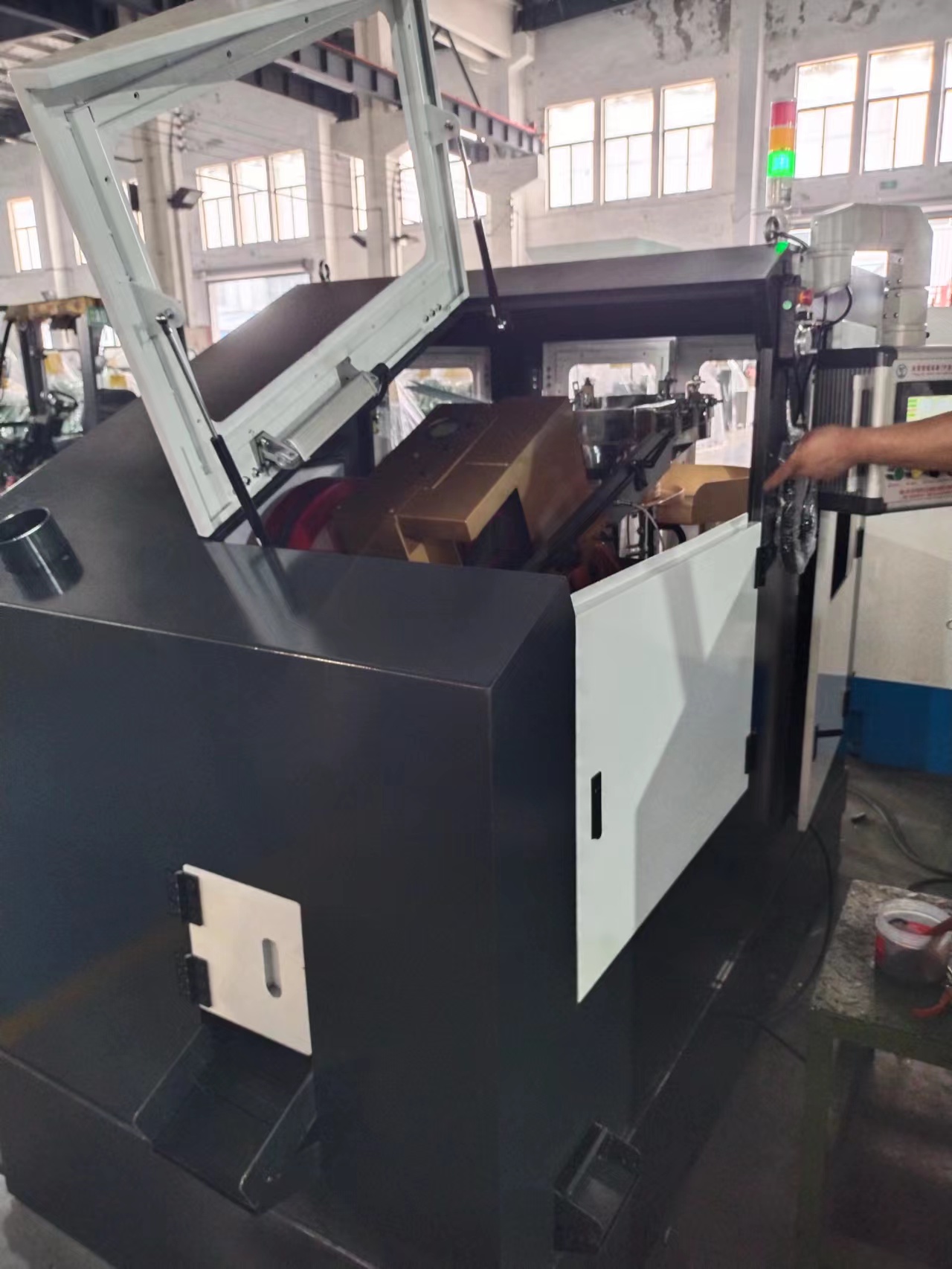 Rainbow High Speed Screw Thread Rolling Machine with Manufacture Price - COPY - 4snk8p