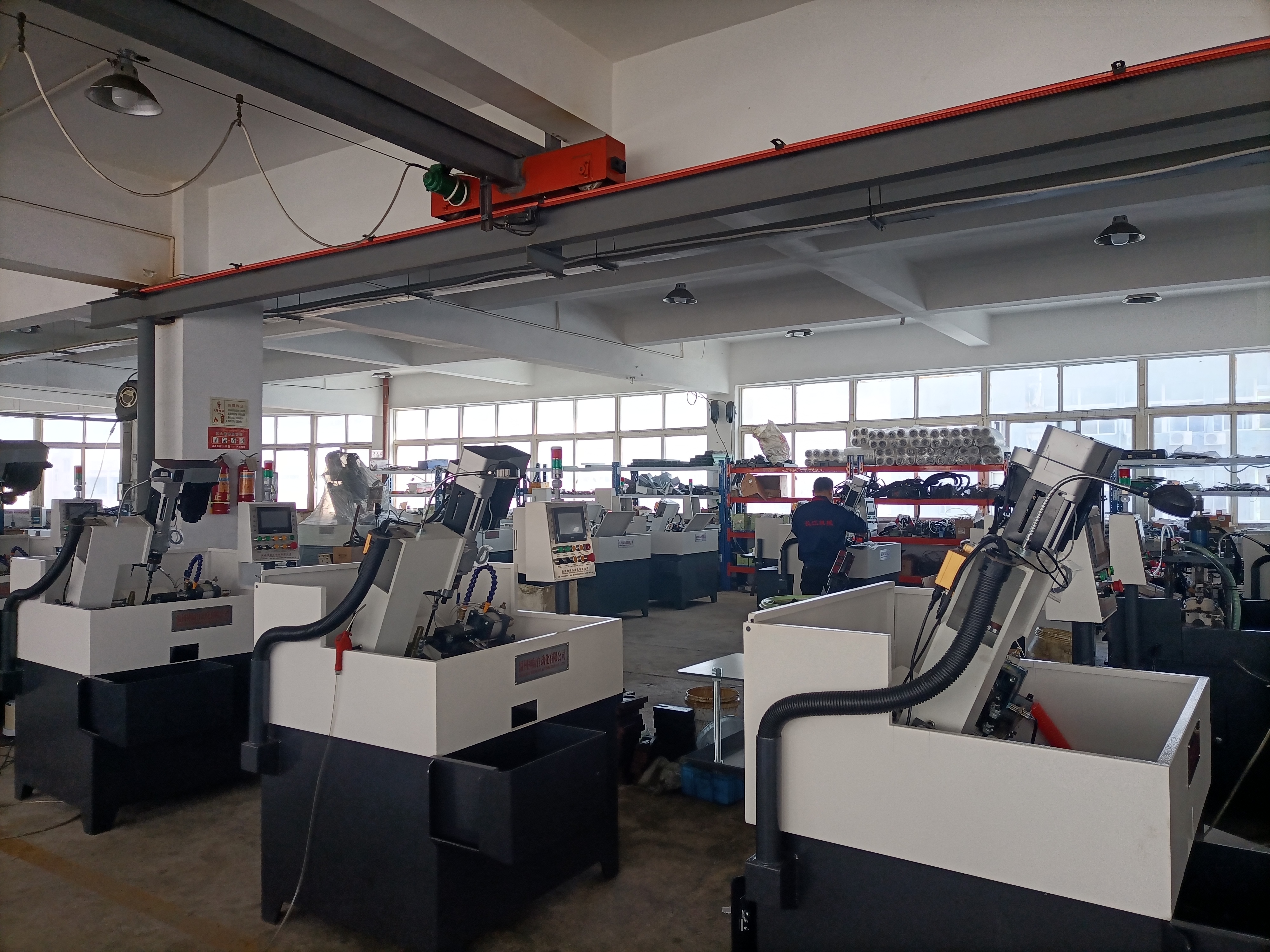 M12 LDH-M10-4 Model Nut Tapping Machine 4 Spindle Nut Maker with Mold