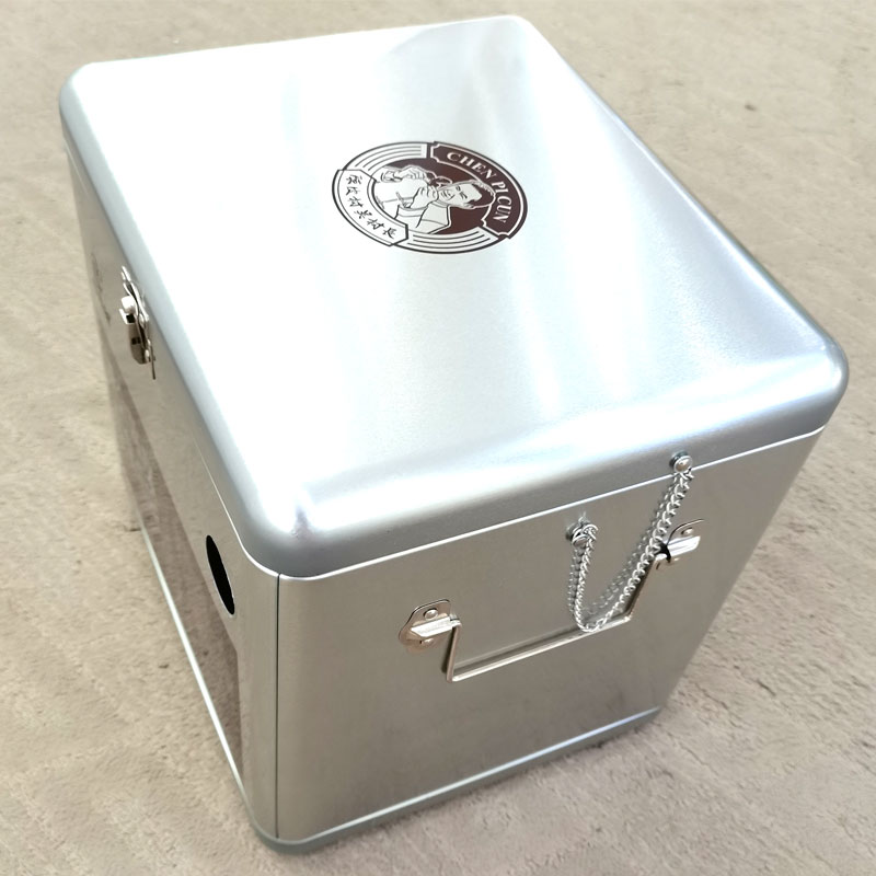 Custom Tangerine Peel Tea Biscuit Tin Can Magazines Camping Storage Metal Container Gift Children Safety Tin Box With Handle