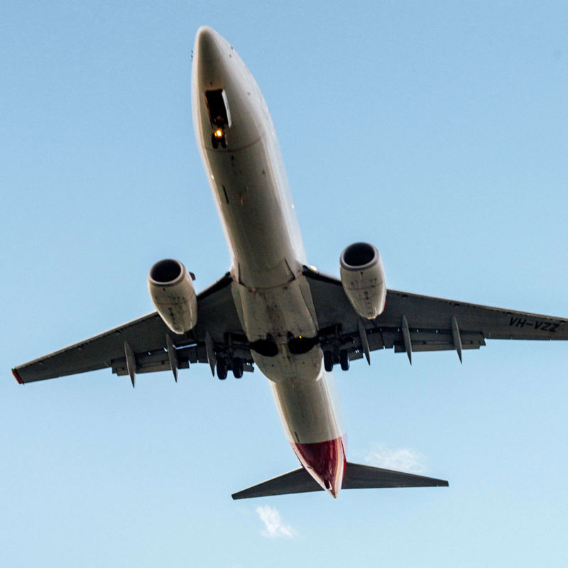 Çindən Qatara Tam Xidmət Qapıdan Qapıya Yük Xidməti