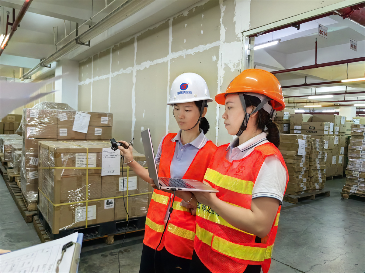 Professional Air Freight to Dubai - Fast Delivery & Door-to-Door Logistics Service