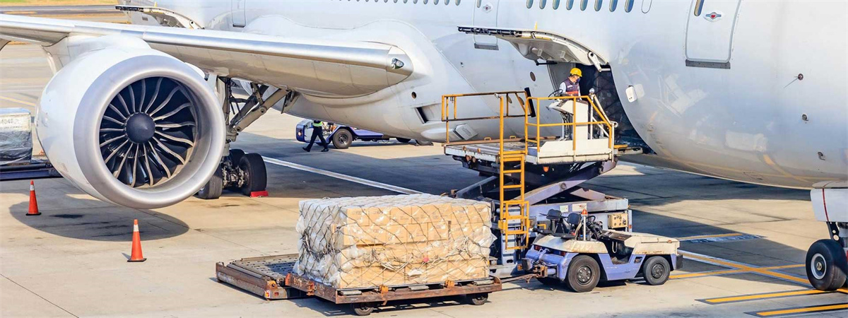Door-to-Door Air Freight to Dubai - Customs Clearance & Cargo Shipping Service