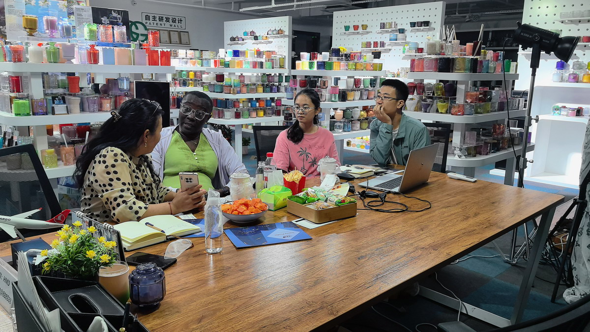 Air Freight to UAE Fast Delivery - Direct Flight & Door-to-Door Logistics Service