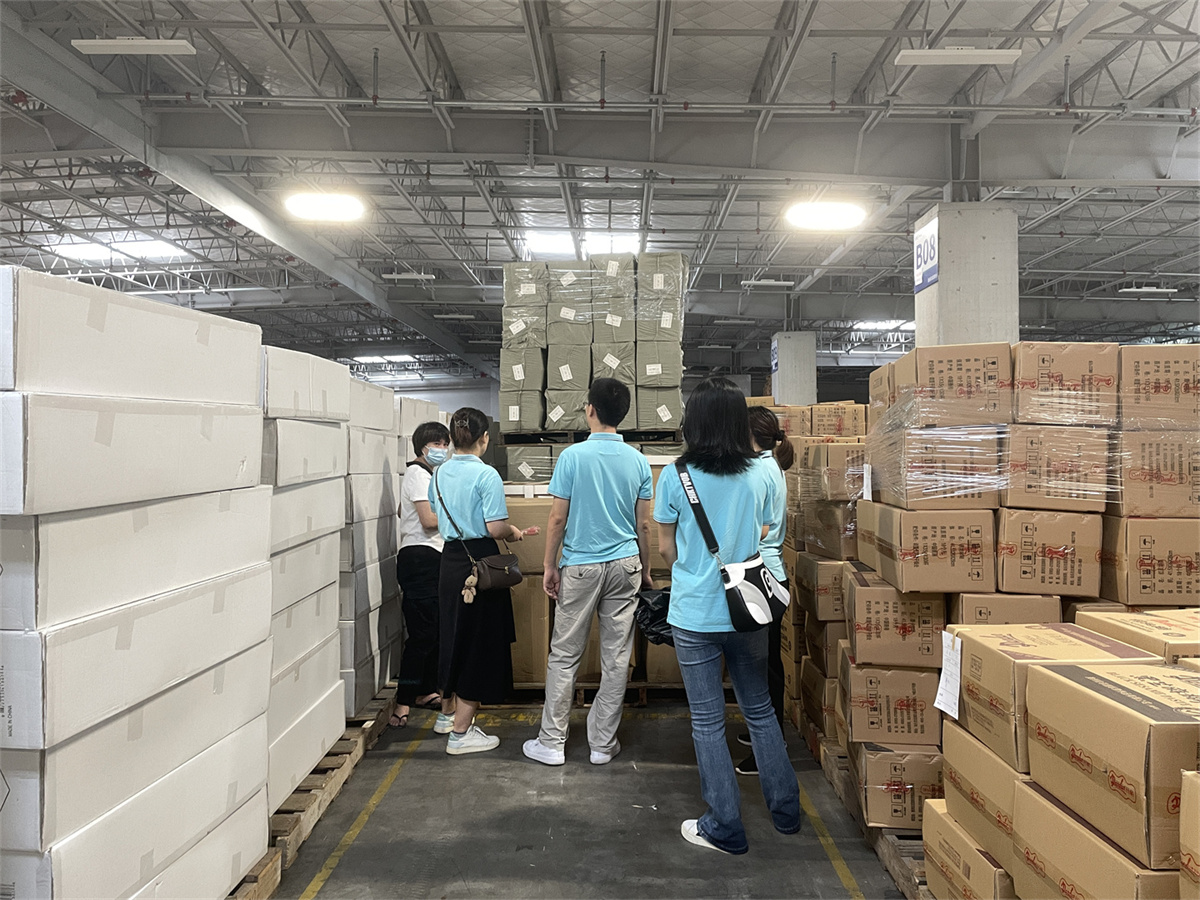 Air Freight to Dubai Full Tracking - Professional Forwarder & Customs Broker