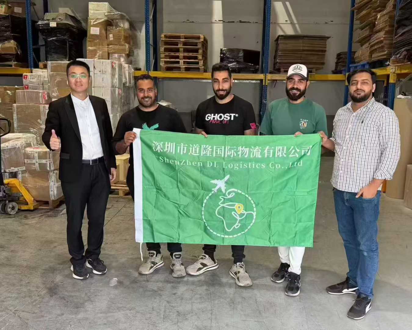 La red logística de Medio Oriente, disponible las 24 horas, los 7 días de la semana, respalda las emergencias de carga DDP de China a Dubai