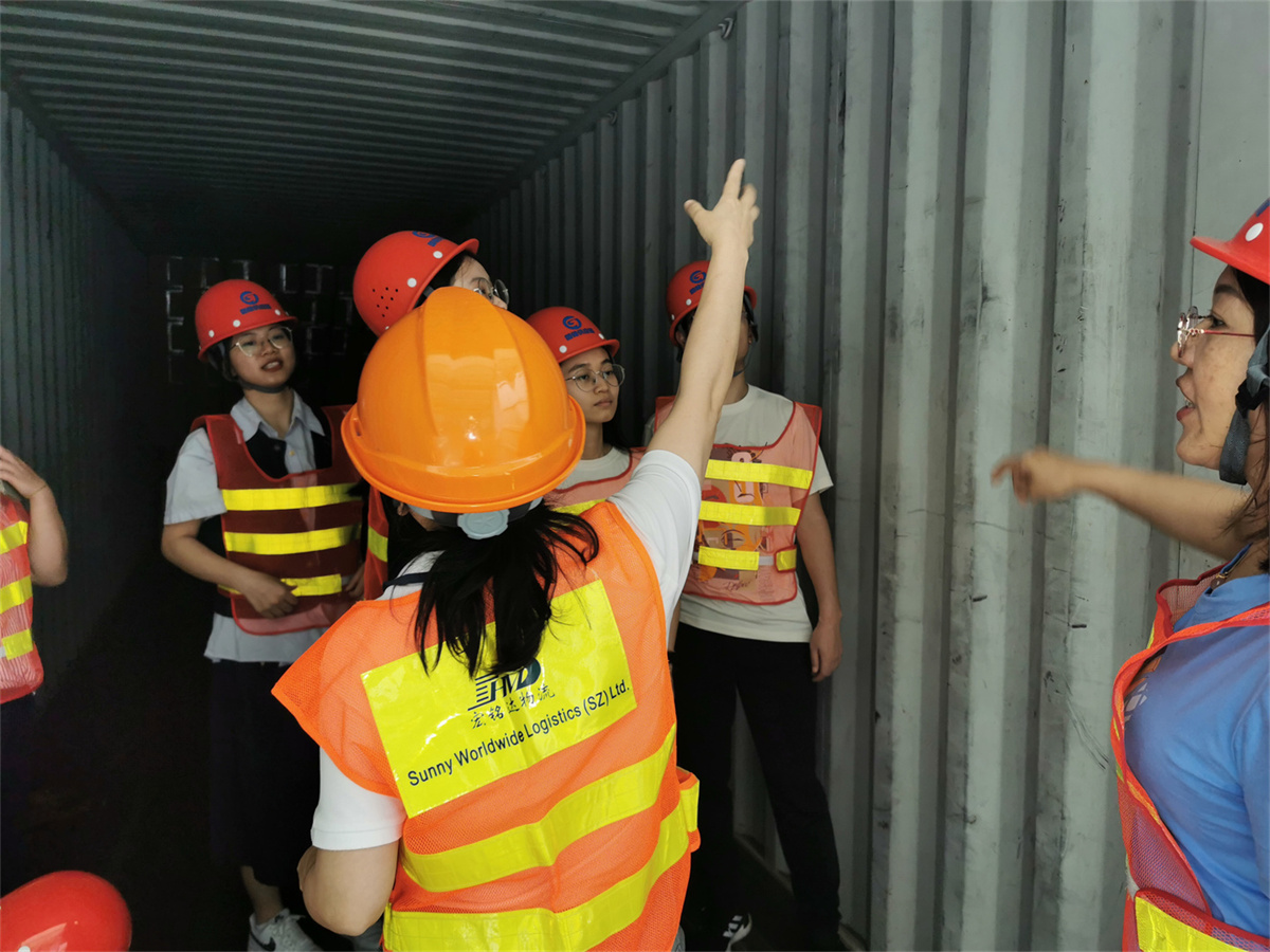 Entrega puerta a puerta el mismo día para carga DDP de China a Dubái, más rápida que la mensajería urgente