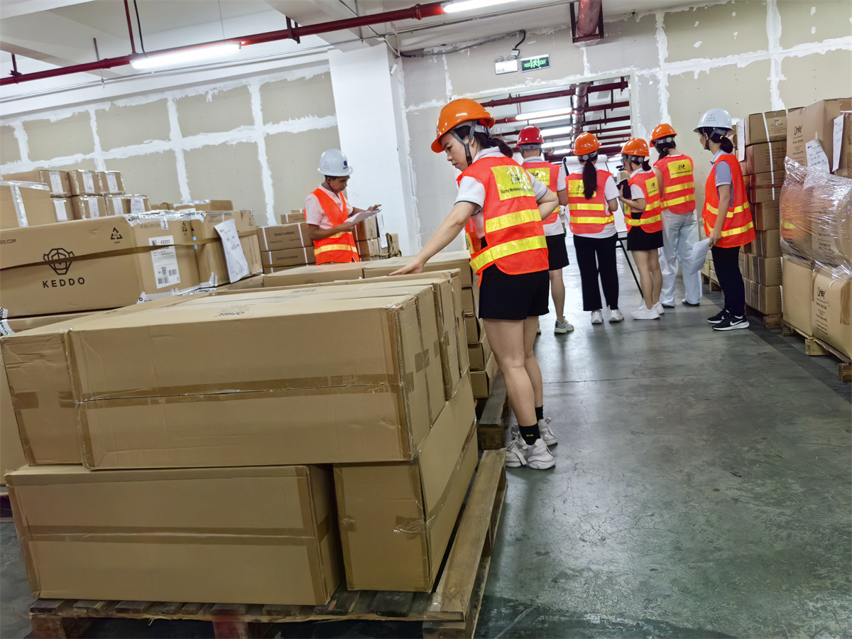 Récord de incautación cero de mercancías sensibles en China al servicio de carga DDP de Dubai