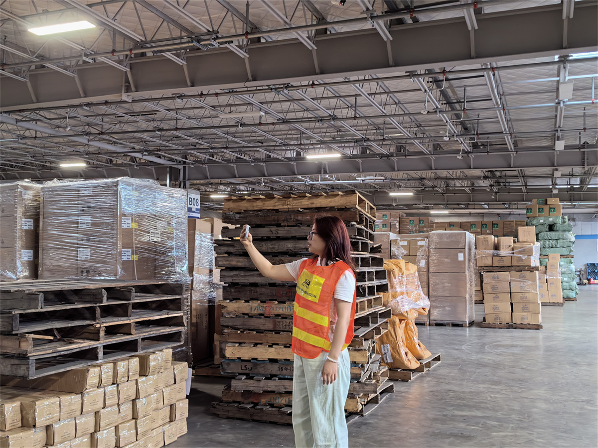 Comience con un pequeño pedido de prueba para el servicio integrado de carga DDP de China a Dubai