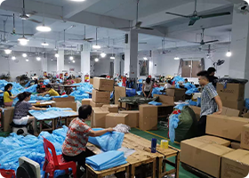 ファクトリーを飛行します