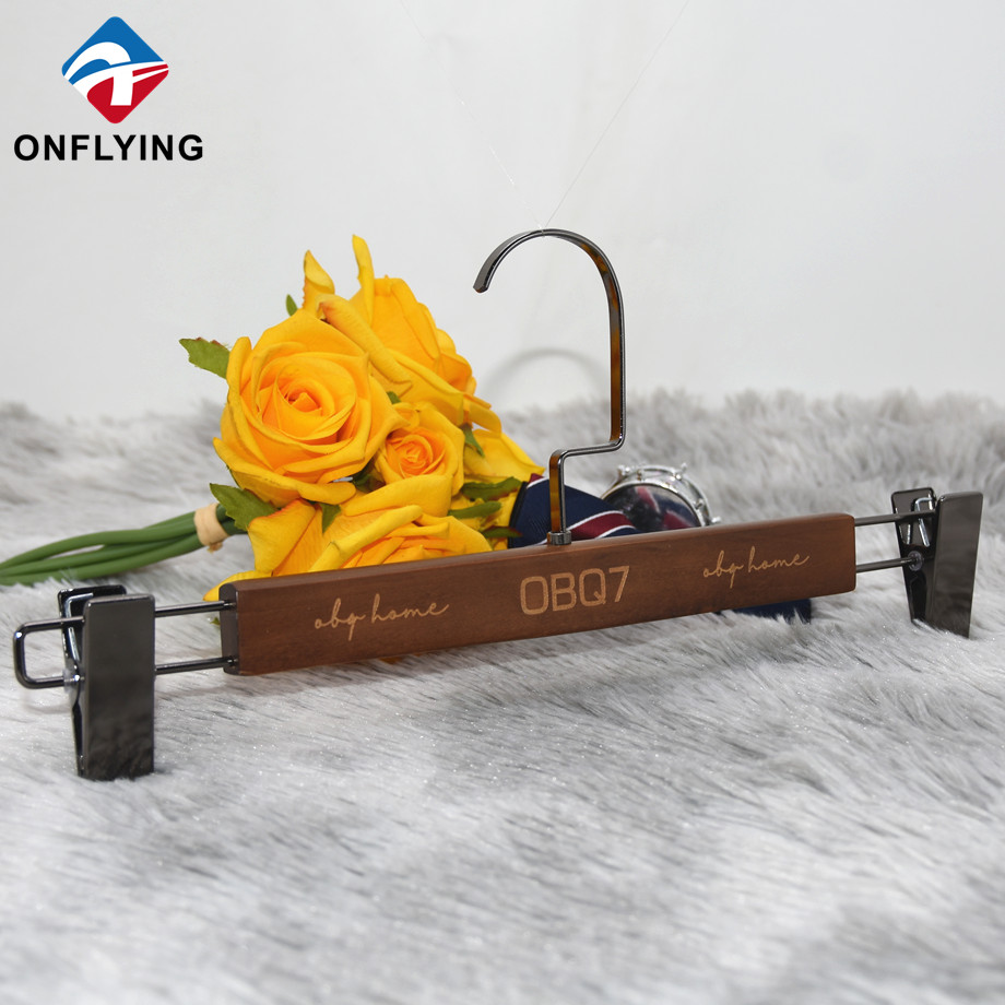 China Luxury Hangers