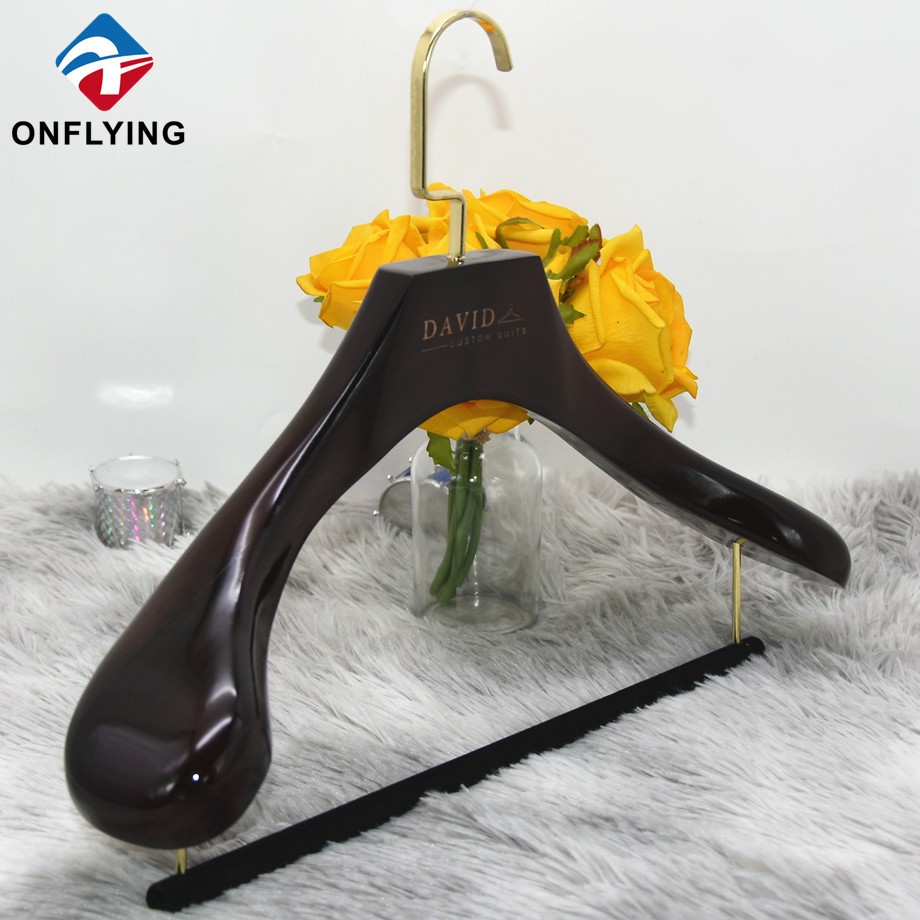 Wooden Hangers manufacturer