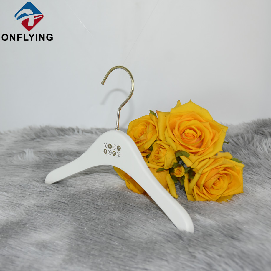 Kids Hangers manufacturer