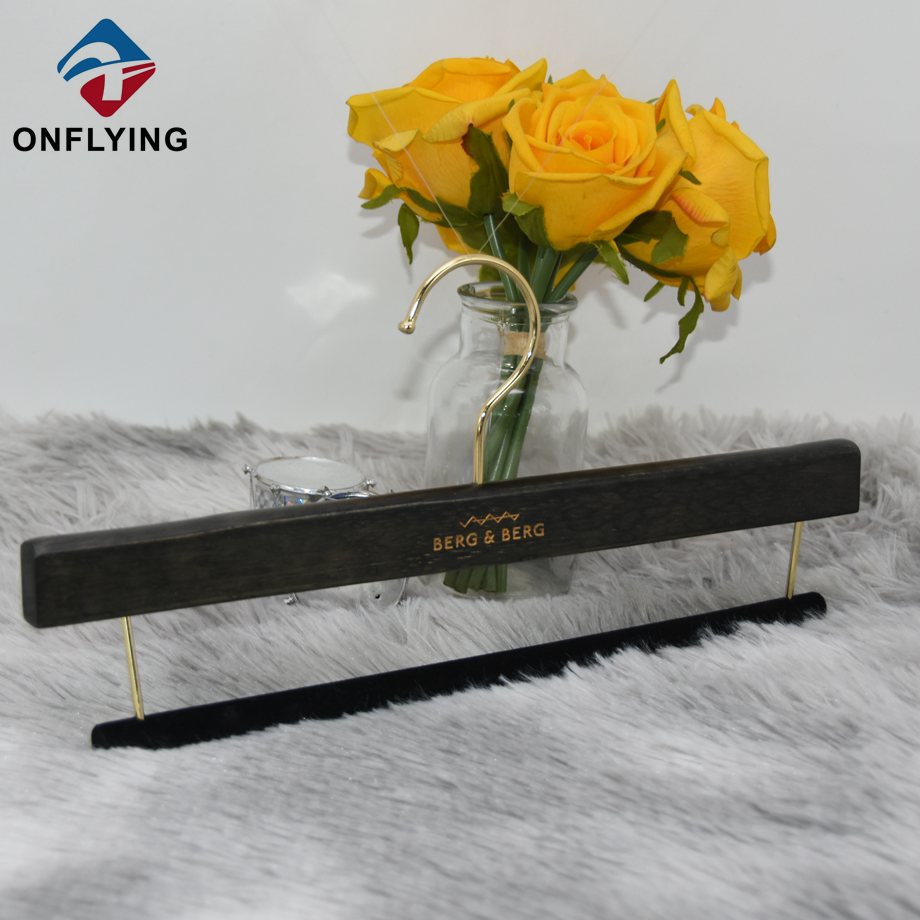 Crochet en or durable de luxe Pantalons non glissants Pantmers en bois Fabricant de Chine