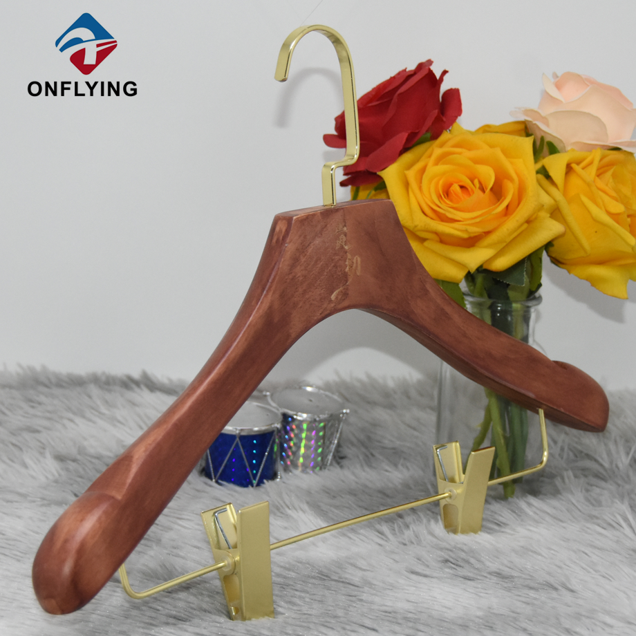 豪華なカスタム耐久性のある茶色のウッドパンツスカートハンガー中国メーカー