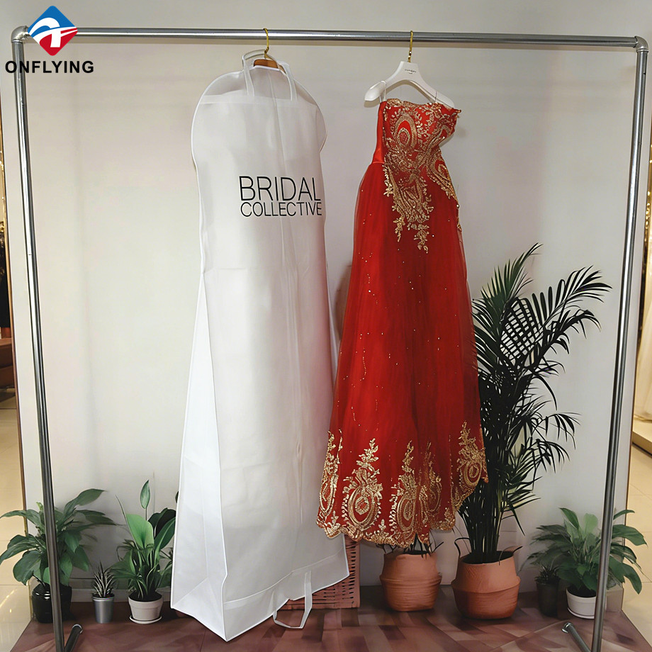 豪华高品质防尘无纺布长连衣裙包装袋带鞋袋供应商中国