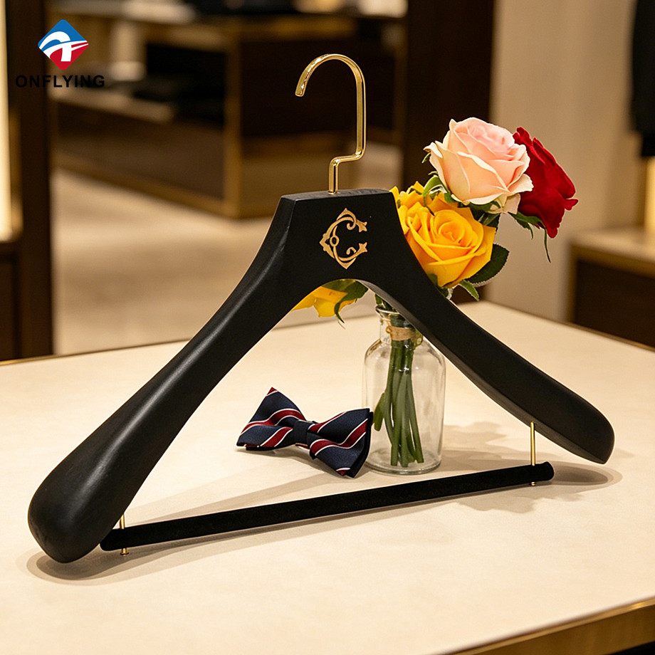 Luxury Heavy Duty Wide Shoulder Brown Lotus Wood Suit Hanger with Velvet bar Supplier China - COPY - rlk7qb
