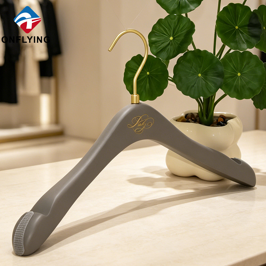 Premium Luxury Lady Beech Wood Clothes Hanger Non slip Rubber for Wedding Dress Supplier China