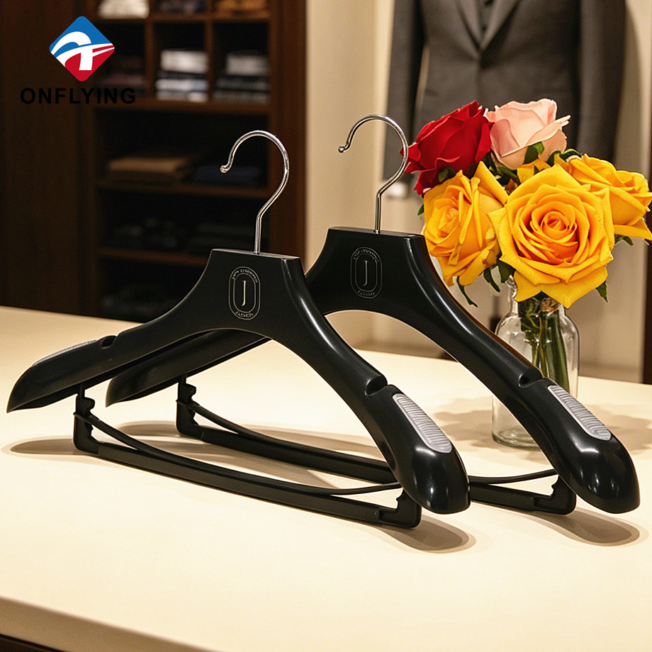 Eco-friendly Non-deformable Various Sizes Thickened Suit Plastic Hanger Set Factory China
