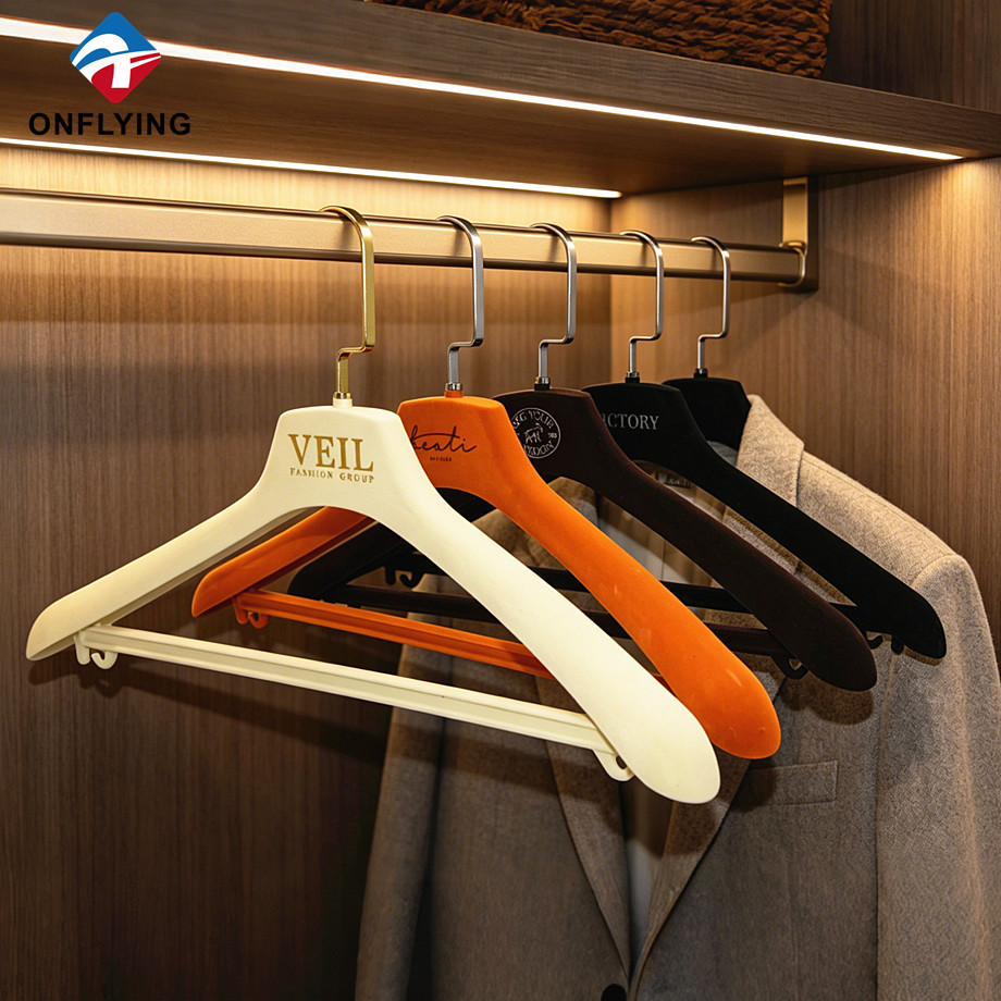 Elegant Durable Portable Bedroom Used Custom Coat Colored Velvet Jacket Hanger Set Supplier China