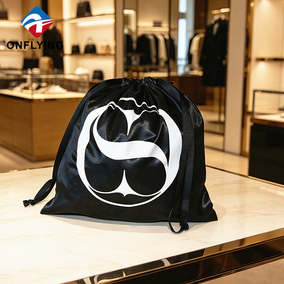 กระเป๋าผ้าซาติน Drawstring Dust Drawstring สัมผัสเรียบอเนกประสงค์อเนกประสงค์พร้อมโลโก้ซัพพลายเออร์จีน