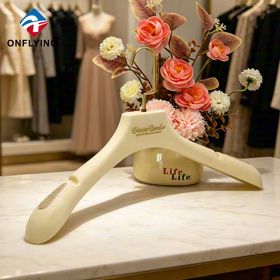Wide Shoulder Bridal Dress Boutique Anti slip Flocked Velvet Dress Hanger Set Factory China