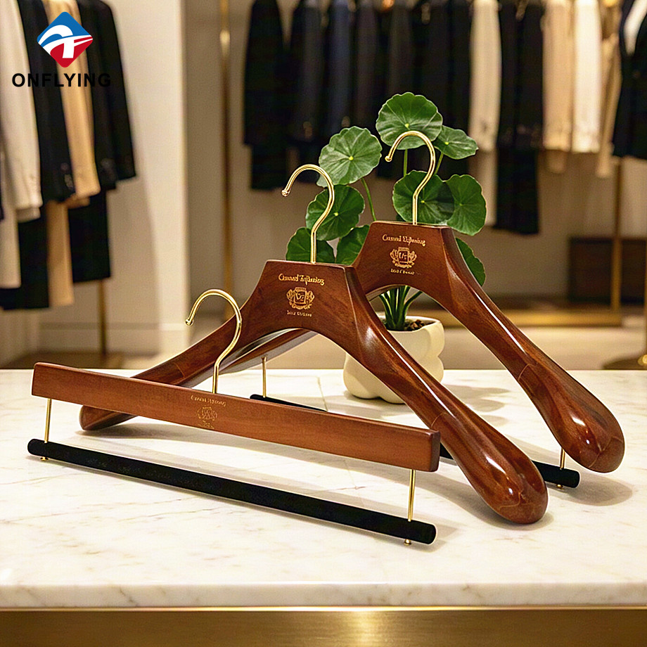 Luxury Clothes Boutique Beech Wooden Garment Clothes Hanger Set in Multiple Sizes Supplier China - COPY - 8wv1lj