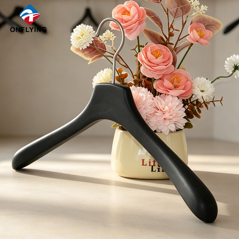 Custom Fine Polished Surface Matte Reinforced Thickened Sturdy Solid Resin Hanger Factory China
