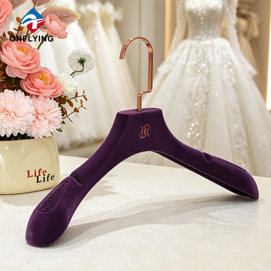 Luxury Heavy-duty Load Bearing Dense Bridal Gown Soft Velvet Flocked Hanger Manufacturer China