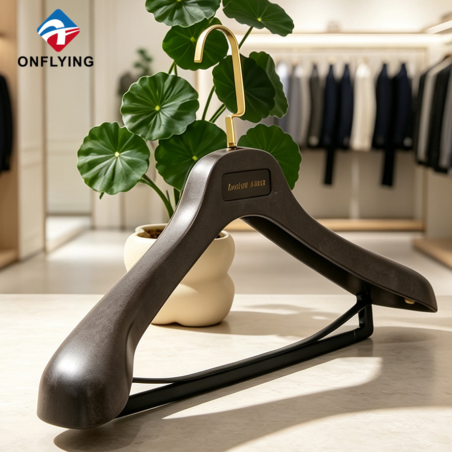 Wholesale High-quality Wide Shoulder Men's Suit Sturdy Durable Custom Imitate Plastic Hanger Factory China